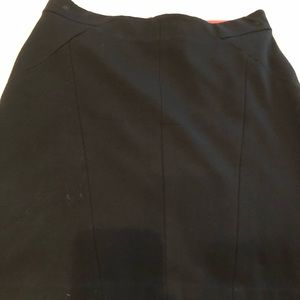 Ann Taylor pencil skirt 4P length 18’